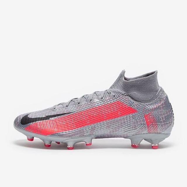 Nike マーキュリアル スーパーフライ 7 エリート Ag サッカースパイクの通販 By Kbd Football Boots Shop ナイキならラクマ