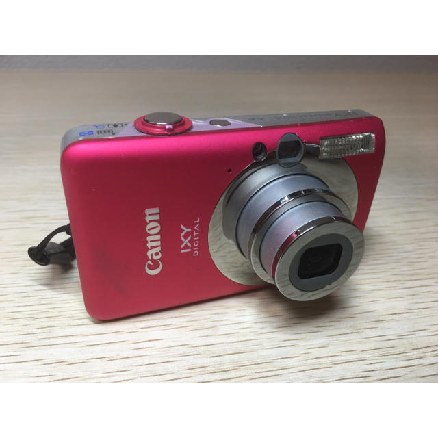 Canon(キヤノン)のキヤノン Canon IXY 110IS デジカメ SDカード付 スマホ/家電/カメラのカメラ(コンパクトデジタルカメラ)の商品写真