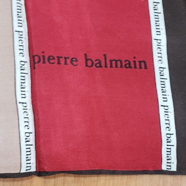 Pierre Balmain(ピエールバルマン)のピエールバルマンスカーフ　シルク レディースのファッション小物(バンダナ/スカーフ)の商品写真