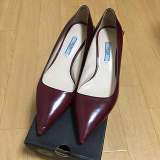 プラダ(PRADA)のPRADA パンプス 赤(ハイヒール/パンプス)