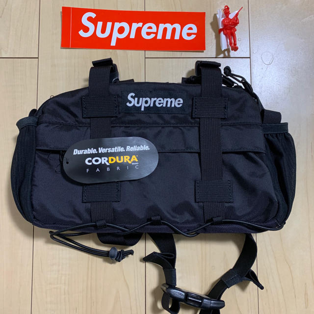 Supreme(シュプリーム)のsupreme waist bag 2019新作 新品未使用 メンズのバッグ(ボディーバッグ)の商品写真