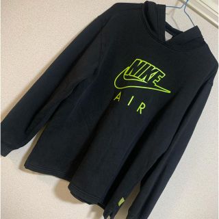 ナイキ(NIKE)のNIKE パーカー(パーカー)