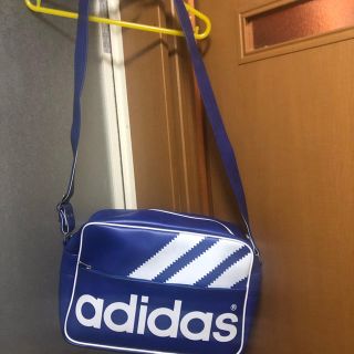 アディダス(adidas)のアディダス　adidas ショルダーバッグ(ショルダーバッグ)