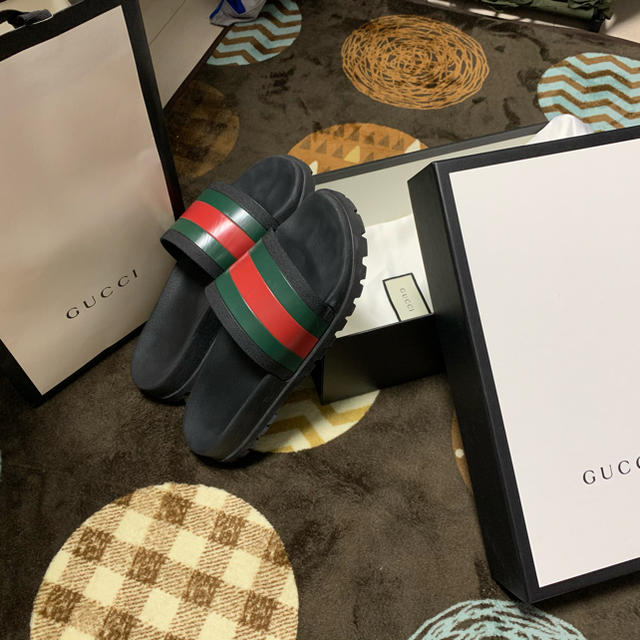 Gucci(グッチ)のGUCCI サンダル　中古　27〜28 メンズの靴/シューズ(サンダル)の商品写真