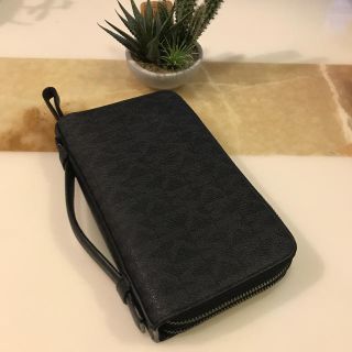 マイケルコース(Michael Kors)のマイケルコース　WファスナーUSA財布(長財布)