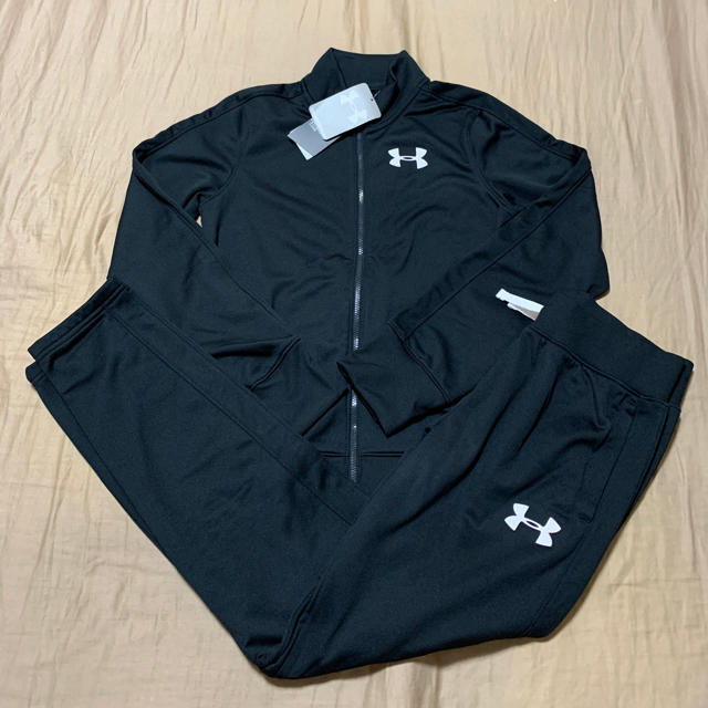 UNDER ARMOUR(アンダーアーマー)の[新品] アンダーアーマー ガールズ セットアップ キッズ/ベビー/マタニティのキッズ服女の子用(90cm~)(ジャケット/上着)の商品写真