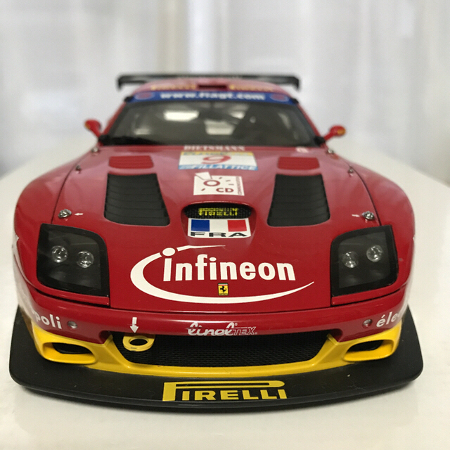 Ferrari(フェラーリ)の【美品、カッコイイです】京商 1/18 フェラーリ 575 GTC エンタメ/ホビーのおもちゃ/ぬいぐるみ(ミニカー)の商品写真