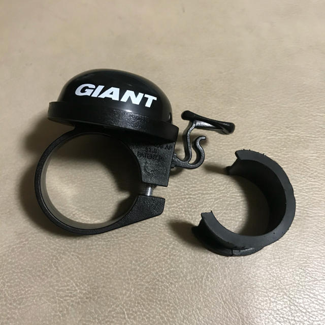 Giant(ジャイアント)のGIANT純正　自転車ベル スポーツ/アウトドアの自転車(パーツ)の商品写真