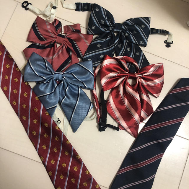 制服　リボン　ネクタイ レディースのファッション小物(ネクタイ)の商品写真