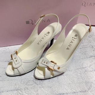 ダイアナ(DIANA)のDIANA＊ホワイトサンダル(サンダル)