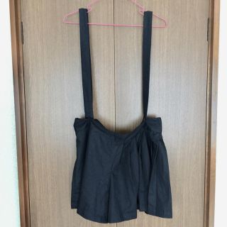 アシンメトリー サスペンダー付きショートパンツ(ショートパンツ)