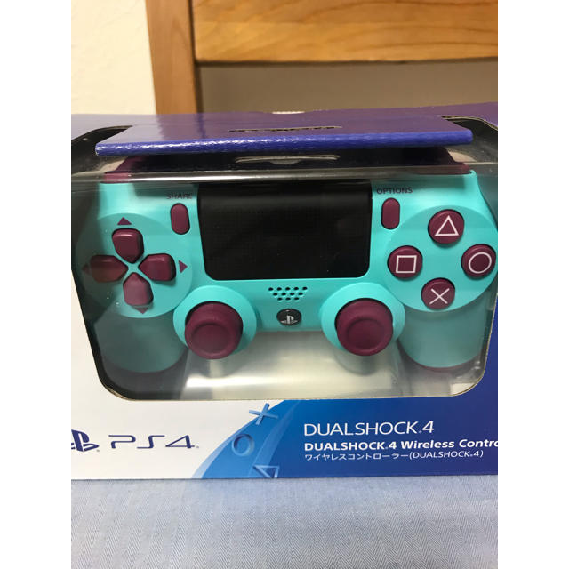 PS4 コントローラー　DUALSHOCK4 新品未使用　ゲオ　ベリーブルー