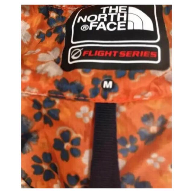 THE NORTH FACE(ザノースフェイス)のナイロン花柄 ノース 風よけ レディースのジャケット/アウター(ナイロンジャケット)の商品写真