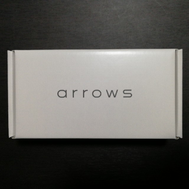 ARROWS M05　新品　未使用　ホワイト