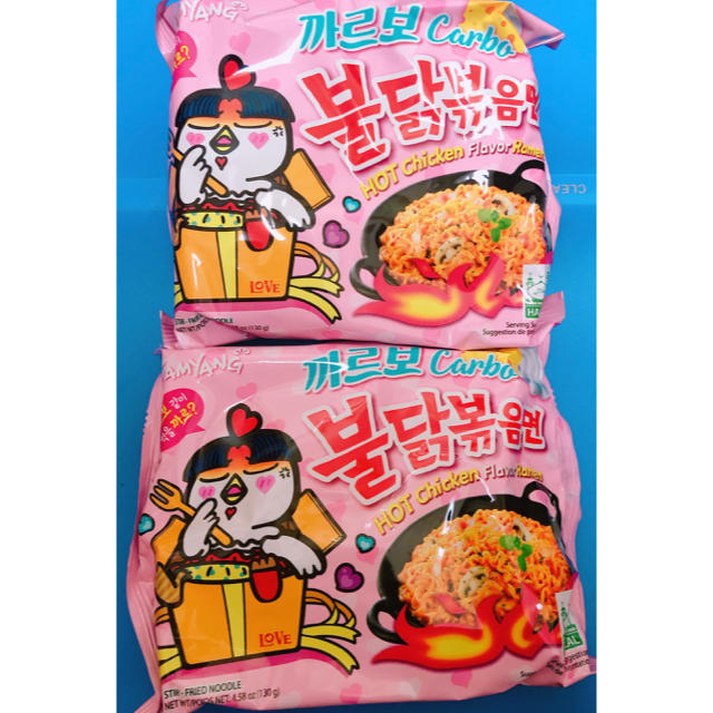 プルダックポックンミョン　カルボ味 食品/飲料/酒の加工食品(インスタント食品)の商品写真