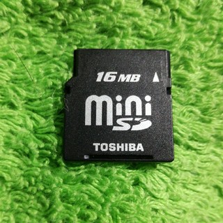 トウシバ(東芝)の新品未使用・ミニSDカード【16MB】(PC周辺機器)
