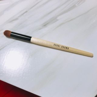 ボビイブラウン(BOBBI BROWN)のボビーブラウン コンシーラー用筆(チーク/フェイスブラシ)