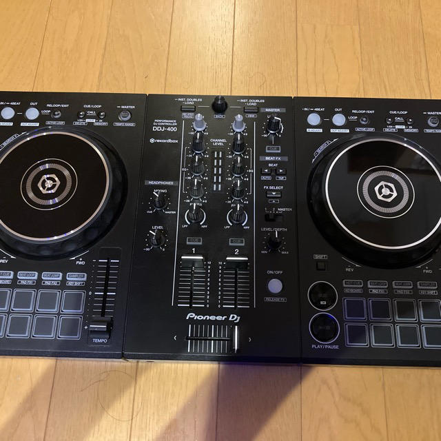 Pioneer(パイオニア)のrekordbox DDJ-400 楽器のDJ機器(DJコントローラー)の商品写真