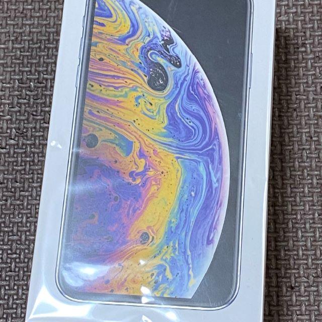 Apple(アップル)の未開封新品：iPhone Xs SIMフリー 256GB シルバー スマホ/家電/カメラのスマートフォン/携帯電話(スマートフォン本体)の商品写真