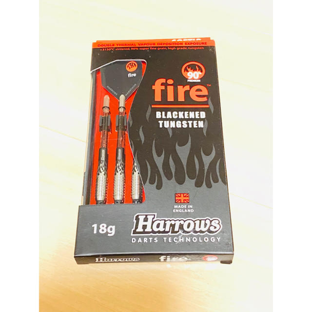 Harrods(ハロッズ)の【新品未使用】Harrows  ダーツ矢   fire エンタメ/ホビーのテーブルゲーム/ホビー(ダーツ)の商品写真