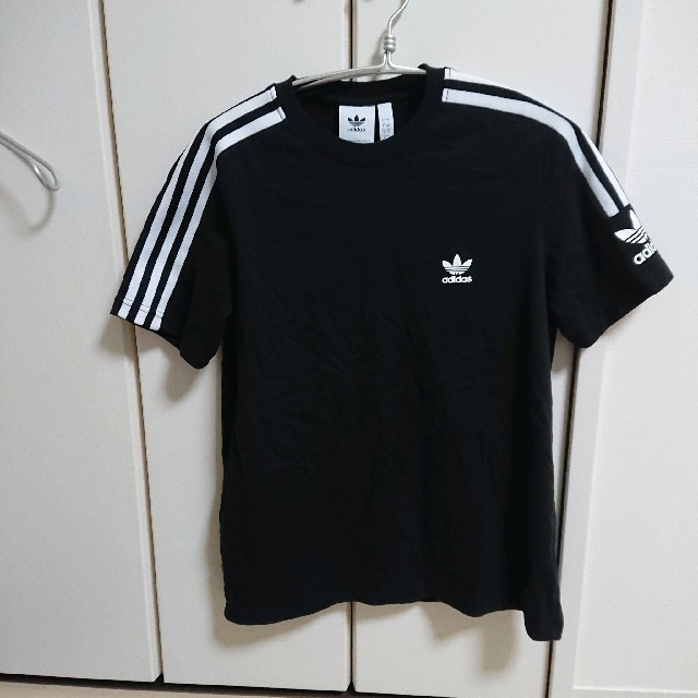 adidas(アディダス)のアディダス Tシャツ メンズのトップス(Tシャツ/カットソー(半袖/袖なし))の商品写真