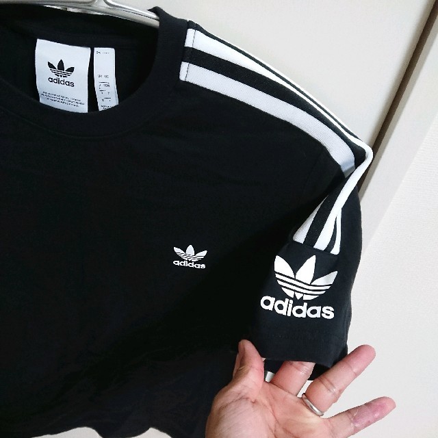 adidas(アディダス)のアディダス Tシャツ メンズのトップス(Tシャツ/カットソー(半袖/袖なし))の商品写真