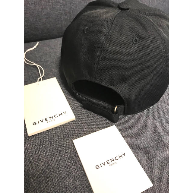 GIVENCHY(ジバンシィ)のGIVENCHY  ジバンシィ　ジバンシー　キャップ メンズの帽子(キャップ)の商品写真