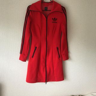 アディダス(adidas)のアディダス　ジャージ ワンピース(ひざ丈ワンピース)