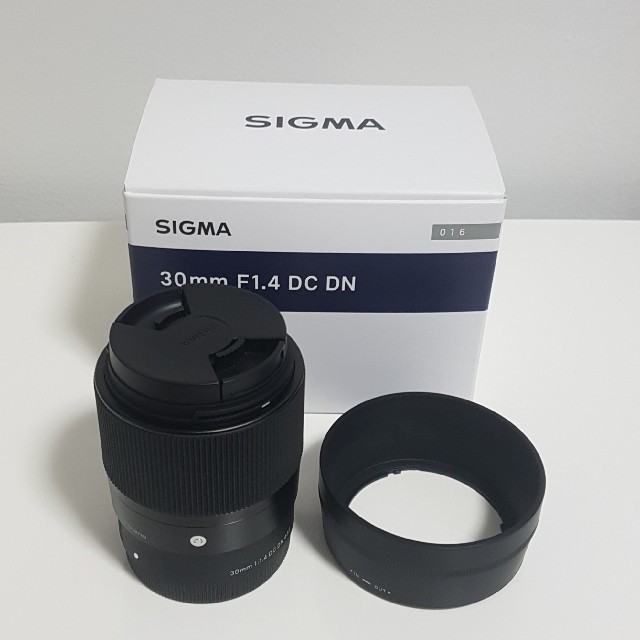 美品　SIGMA 30mm F1.4 DC DN SONY Eマウント　単焦点