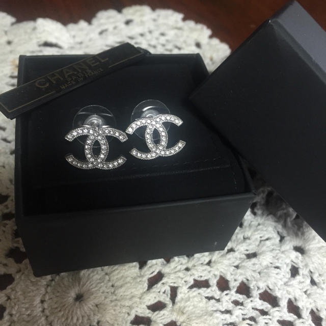 シャネルピアス♡正規品 - ピアス