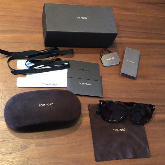 トムフォード TOM FORD ビッグサングラス ブラウン 箱付き www