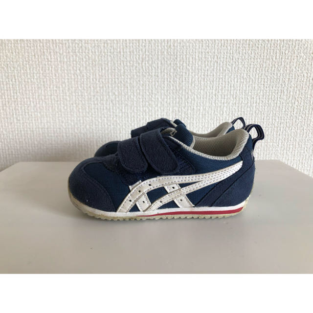 asics(アシックス)のasics アシックス スニーカー 13.5cm ベビー キッズ 送料込み キッズ/ベビー/マタニティのベビー靴/シューズ(~14cm)(スニーカー)の商品写真