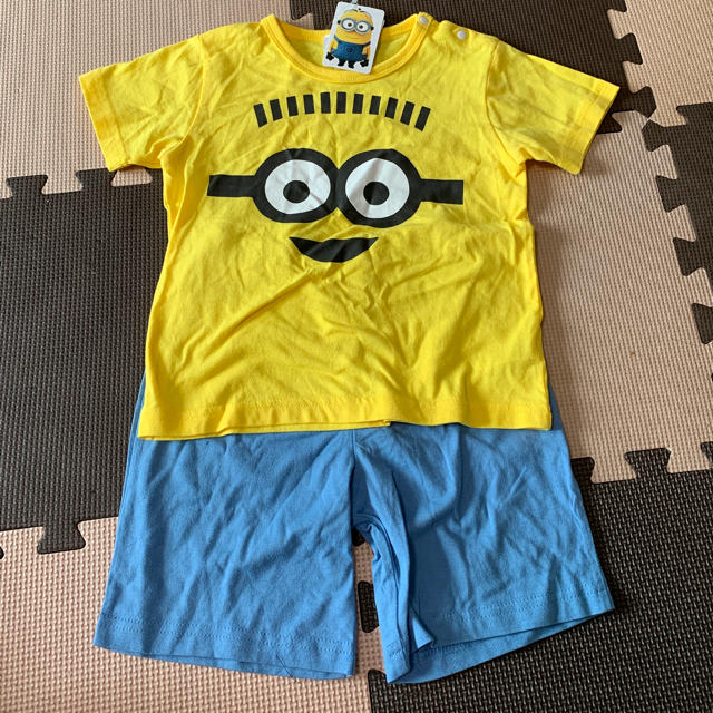 ミニオン(ミニオン)の新品　ミニオン　セットアップ キッズ/ベビー/マタニティのキッズ服男の子用(90cm~)(Tシャツ/カットソー)の商品写真