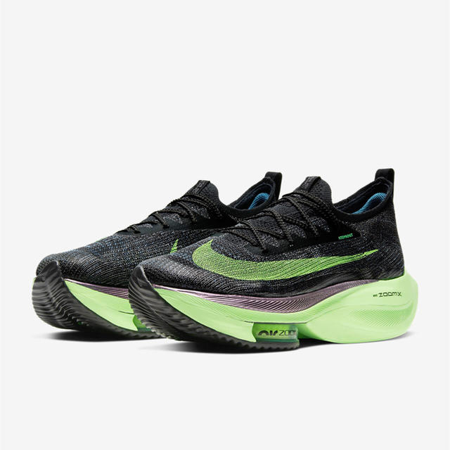 NIKE(ナイキ)のNike air zoom alpha next% メンズの靴/シューズ(スニーカー)の商品写真