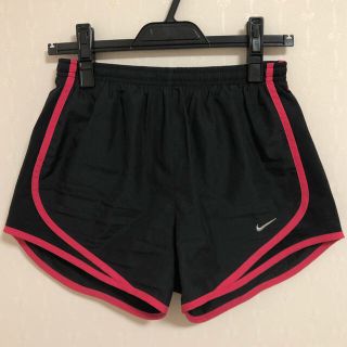 ナイキ(NIKE)のRena様専用　ショートパンツ　NIKE スポーツウェア(ウォーキング)