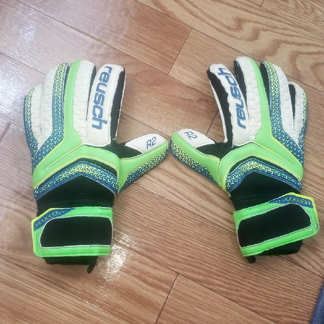 reusch(ロイシュ)のロイシュ　セレーサー　プライム　R2 サイズ8 スポーツ/アウトドアのサッカー/フットサル(その他)の商品写真