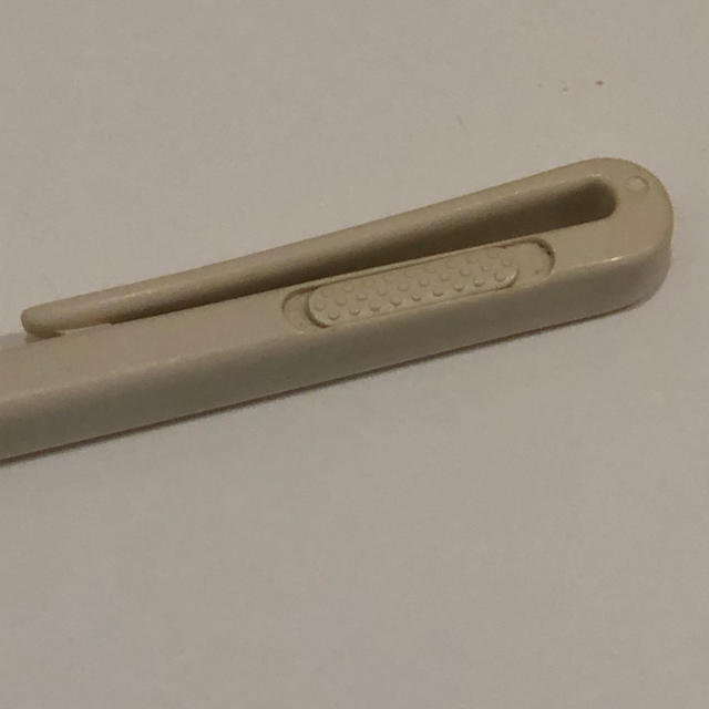 Pelikan - 廃盤 極希少 Pelikanドイツ製 ボールペン 白 No2 Pelikan - 廃盤 極希少 Pelikanドイツ製 ボールペン 白 No2