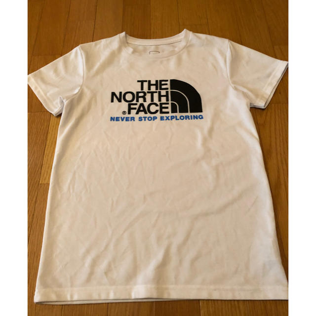 THE NORTH FACE(ザノースフェイス)のTHE NORTH FACE  Tシャツ　150  にん様専用 キッズ/ベビー/マタニティのキッズ服男の子用(90cm~)(Tシャツ/カットソー)の商品写真