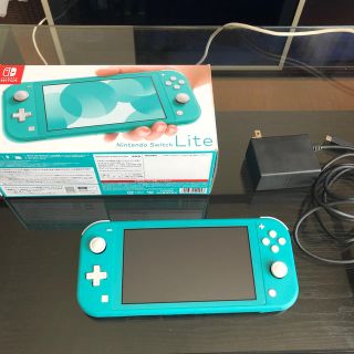 ニンテンドースイッチ(Nintendo Switch)の任天堂　Switchライト(携帯用ゲーム機本体)