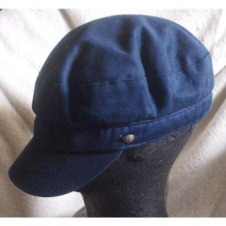 ビームス(BEAMS)の【BEAMS ビームス】とても軽くてステキな紺色ワークキャップCAP(帽子)(キャップ)