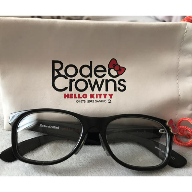 RODEO CROWNS(ロデオクラウンズ)のRODEO CROWNS キティちゃんコラボメガネ レディースのファッション小物(サングラス/メガネ)の商品写真