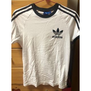 アディダス(adidas)のアディダス Tシャツ(Tシャツ/カットソー(半袖/袖なし))