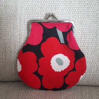 マリメッコ(marimekko)の新品　Marimekko　UNIKKO　マリメッコ　ウニッコ　がま口　ポーチ(ポーチ)