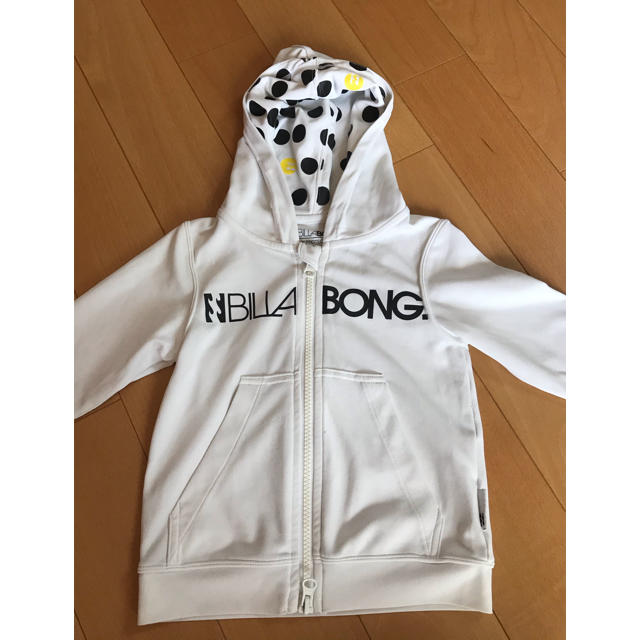 billabong(ビラボン)のビラボンラッシュガード キッズ/ベビー/マタニティのキッズ服男の子用(90cm~)(水着)の商品写真