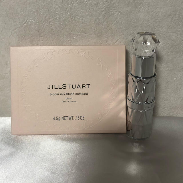 JILLSTUART(ジルスチュアート)の新品★ ジルスチュアート❤︎ブルーム ミックスブラッシュ コンパクト04 コスメ/美容のベースメイク/化粧品(チーク)の商品写真