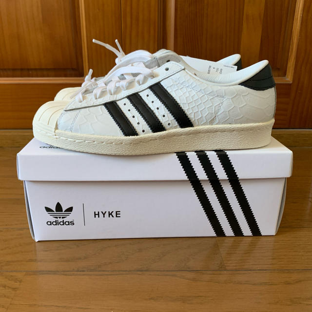 新品未使用　HYKE×adidas スニーカー　24.5 1