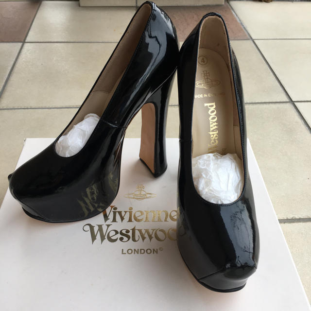 ナチュラルネイビー ヴィヴィアンウエストウッド【新品、未使用】花柄