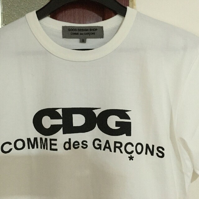 COMME des GARCONS(コムデギャルソン)のCDG comme des garcons　Ｔシャツ メンズのトップス(Tシャツ/カットソー(半袖/袖なし))の商品写真