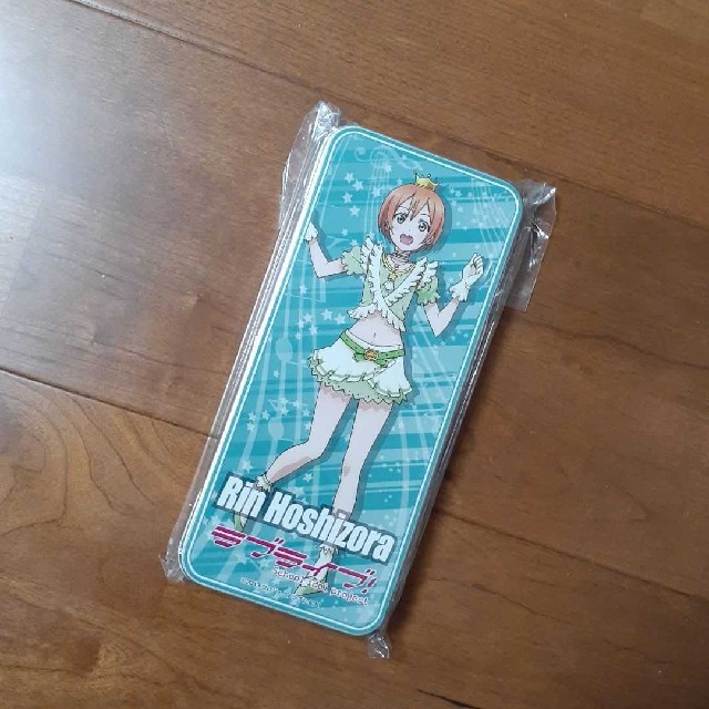 ラブライブ 缶ケース エンタメ/ホビーのおもちゃ/ぬいぐるみ(キャラクターグッズ)の商品写真