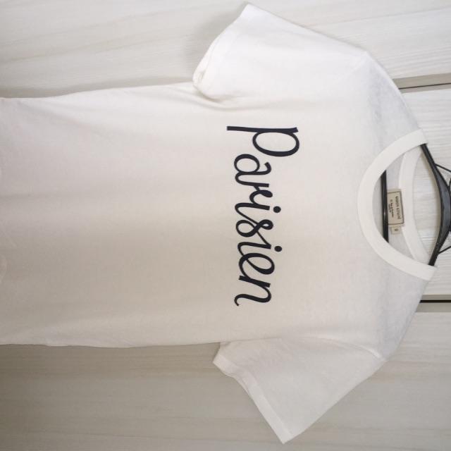 MAISON KITSUNE'(メゾンキツネ)のメゾンキツネ LOGO PARISIENNE Tシャツ レディースのトップス(Tシャツ(半袖/袖なし))の商品写真